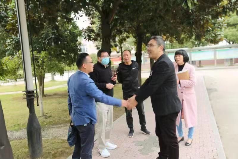 潜心润物、匠心育人——临湖第一中学班主任团队赴常熟任阳中学经验交流活动