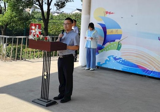 国旗下讲话——迎接国庆，歌颂祖国